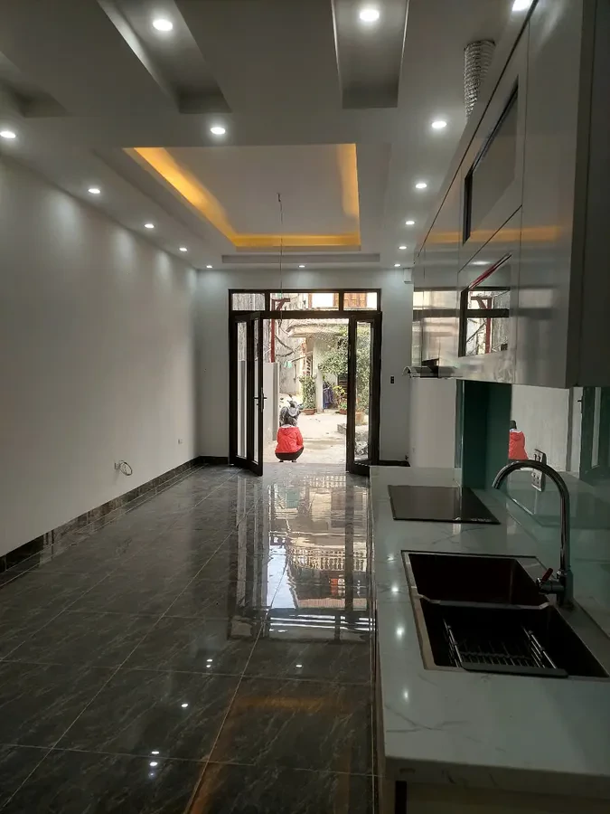 Bán Nhà  Hoàng Mai 34m2, 5 tầng. mặt tiền 3.5m. giá 6.9 tỷ Hoàng Mai Hà Nội 2