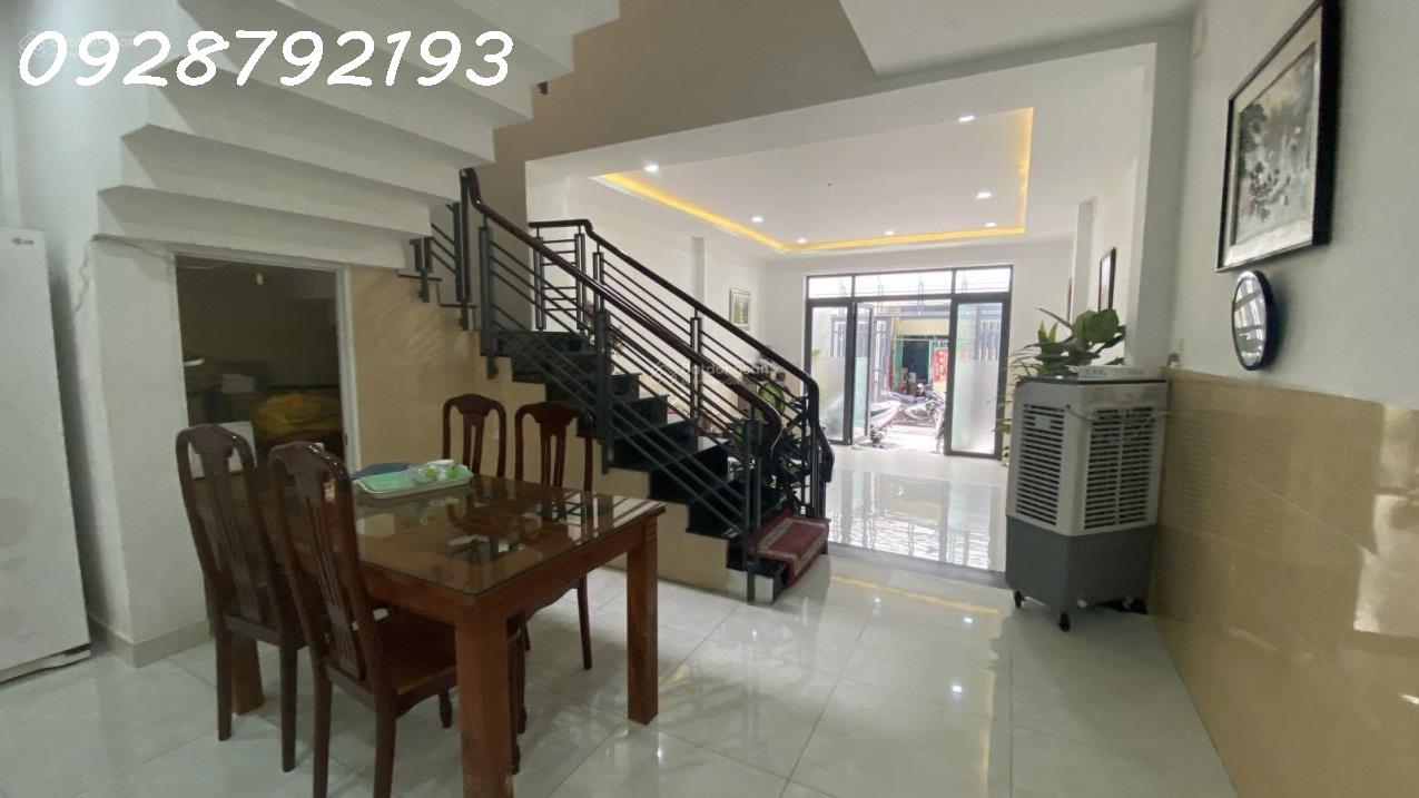BÁN NHÀ ĐẸP – HẺM THOẠI NGỌC HẦU – PHÚ THẠNH – 72M² – 3 TẦNG – NHÀ MỚI – CHỈ 5.9 TỶ 2