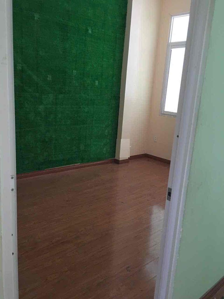 Cho thuê nhà 176/25// đường Nguyễn Thị Thập,Quận 7 dt 4x10m,1 lầu,2 PN, Giá 9.5 Triệu/tháng 5