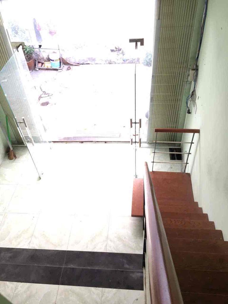 Cho thuê nhà 176/25// đường Nguyễn Thị Thập,Quận 7 dt 4x10m,1 lầu,2 PN, Giá 9.5 Triệu/tháng 4