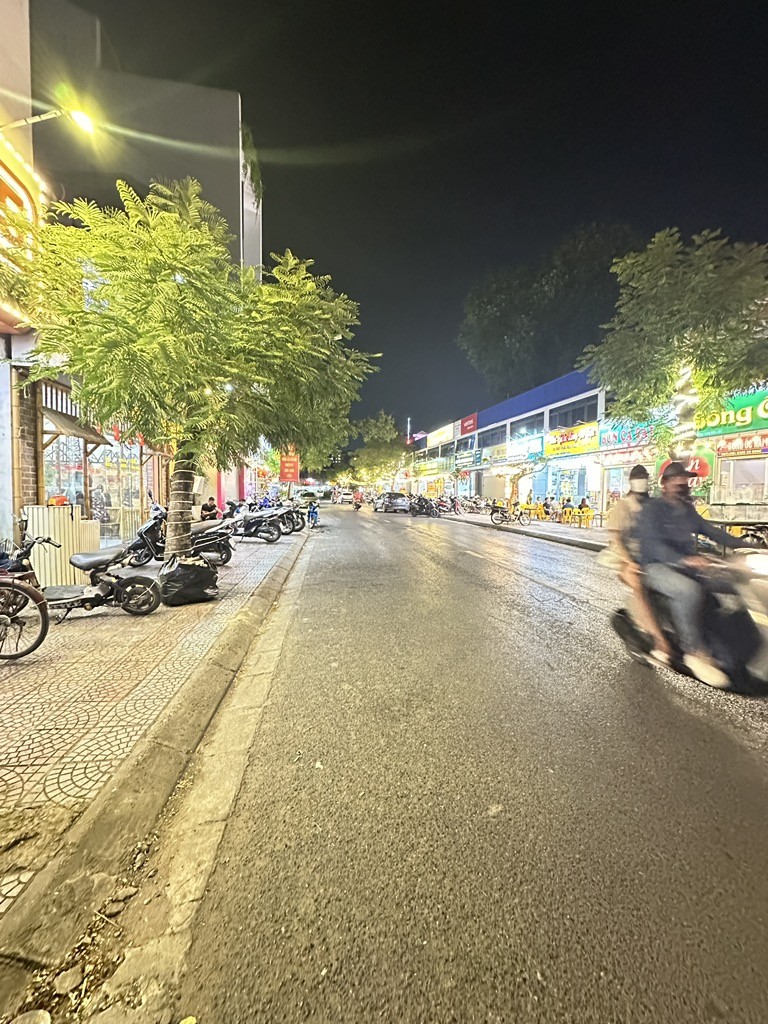 BÁN NHÀ SÀI ĐỒNG 25 tỷ 75m MẶT TIỀN 5m,Ô TÔ VỈA HÈ KINH DOANH,LONG BIÊN 2