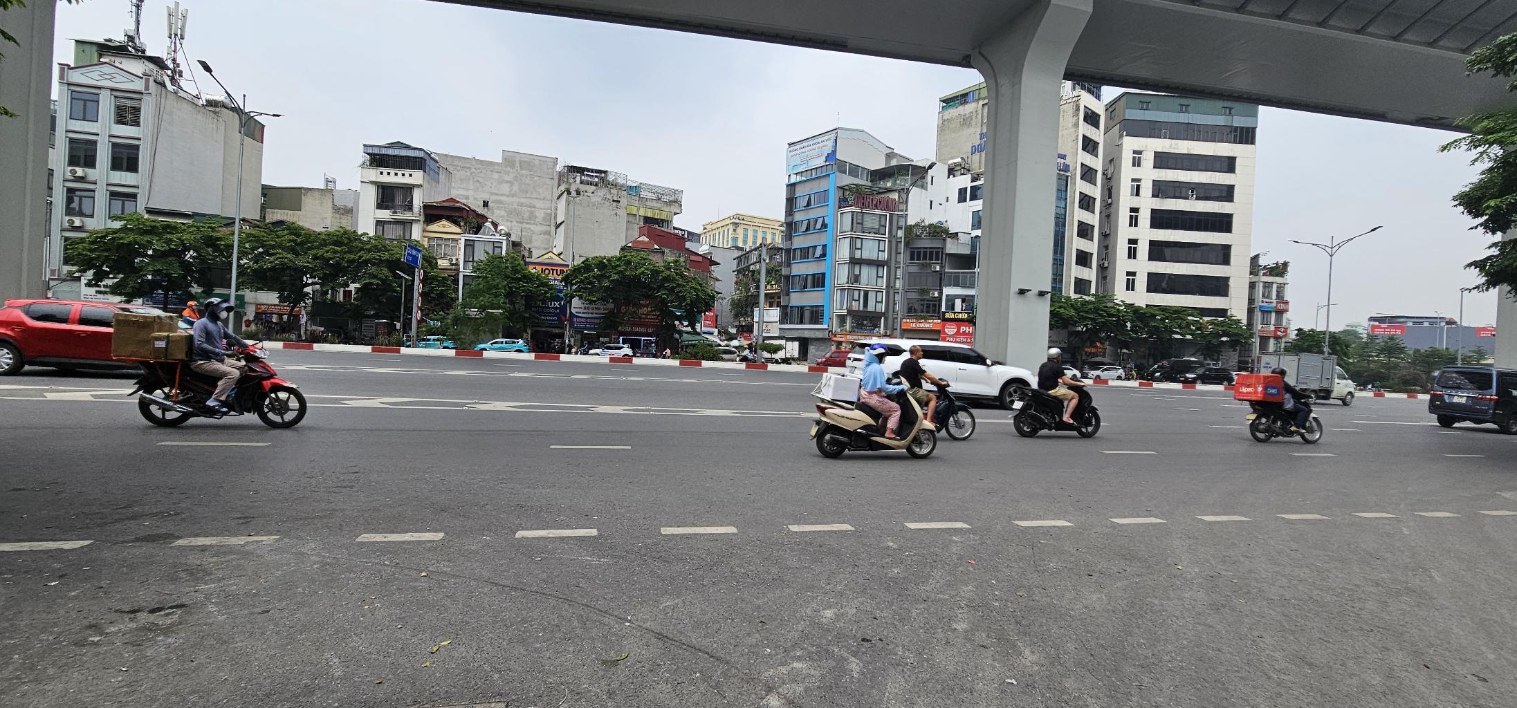 Cần bán Nhà mặt tiền đường Đại La, Phường Đồng Tâm, Diện tích 82m², Giá 32.5 Tỷ 6