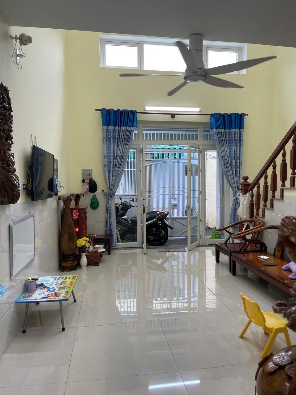 Cần bán Nhà mặt tiền đường Số 475, Phường Phước Long B, Diện tích 65m², 2