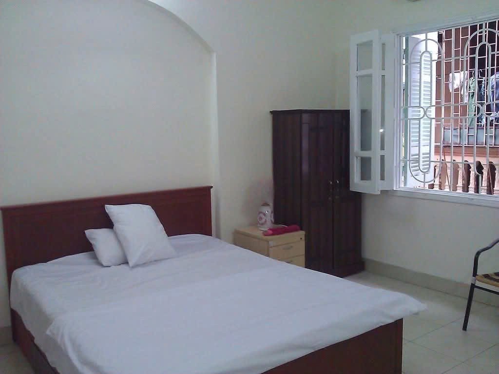 Cho thuê nhà riêng 50 ngõ Gốc Đề - Hai Bà Trưng 50m x 4T, 4 ngủ giá 16tr, ở GĐ, nhóm 8NG 2