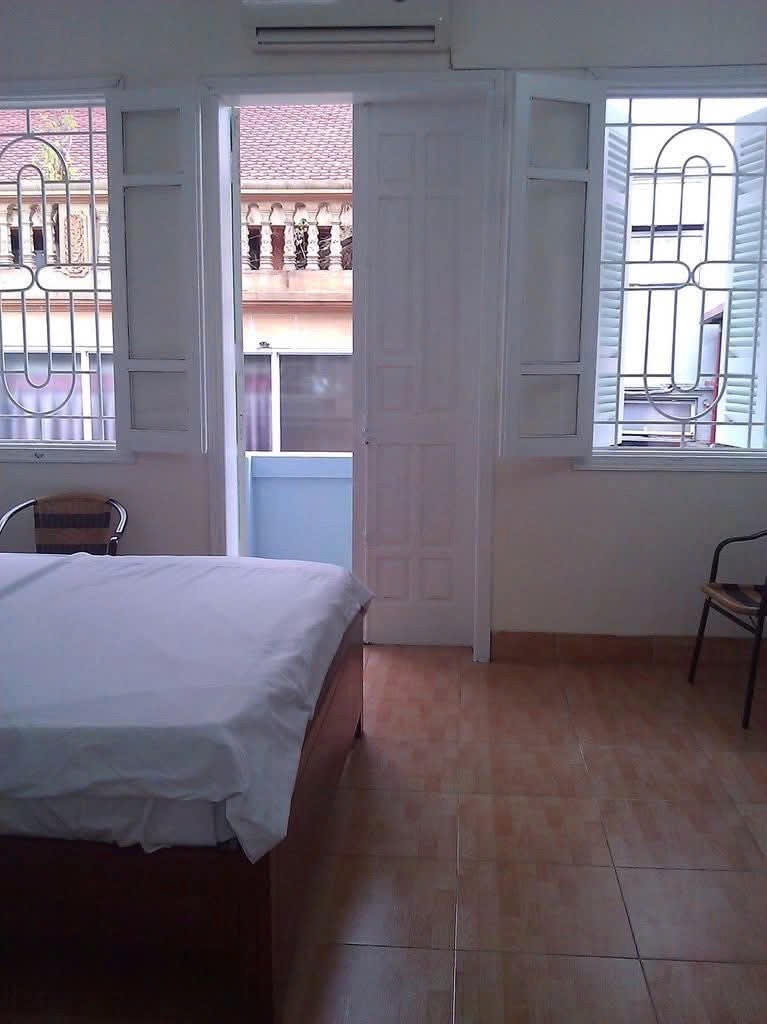 Cho thuê nhà riêng 50 ngõ Gốc Đề - Hai Bà Trưng 50m x 4T, 4 ngủ giá 16tr, ở GĐ, nhóm 8NG 3