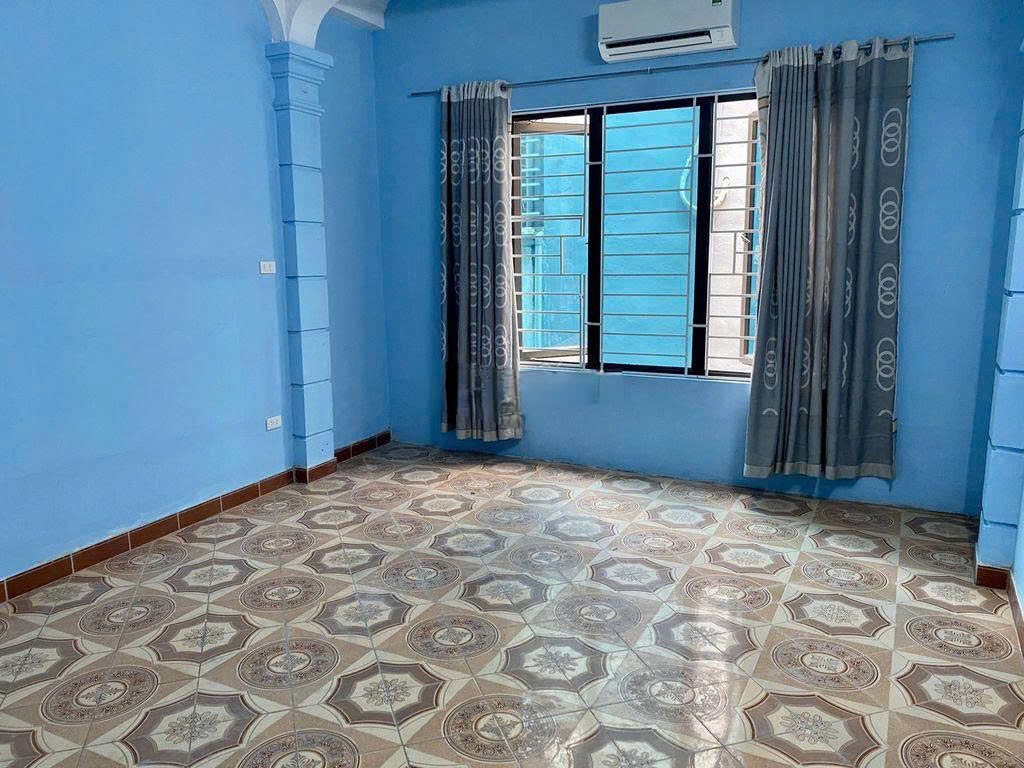 Cho thuê nhà riêng ngõ 81 Láng Hạ- Thành Công-Ba Đình 51m x 4T, ô tô, kinh doanh giá 19TR 4