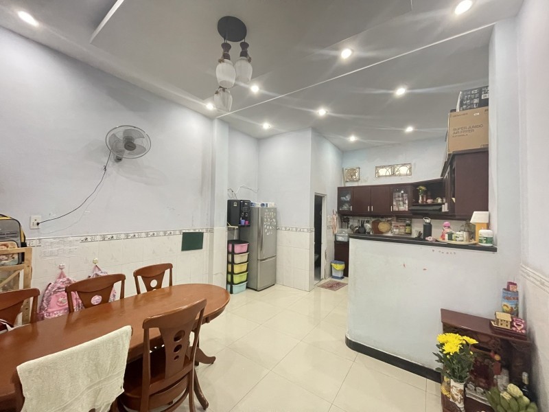 Bán nhà hẻm 5m Gò Dầu-ngang 4.2m-sổ vuông-70m2 chỉ 6 tỷ hơn 2