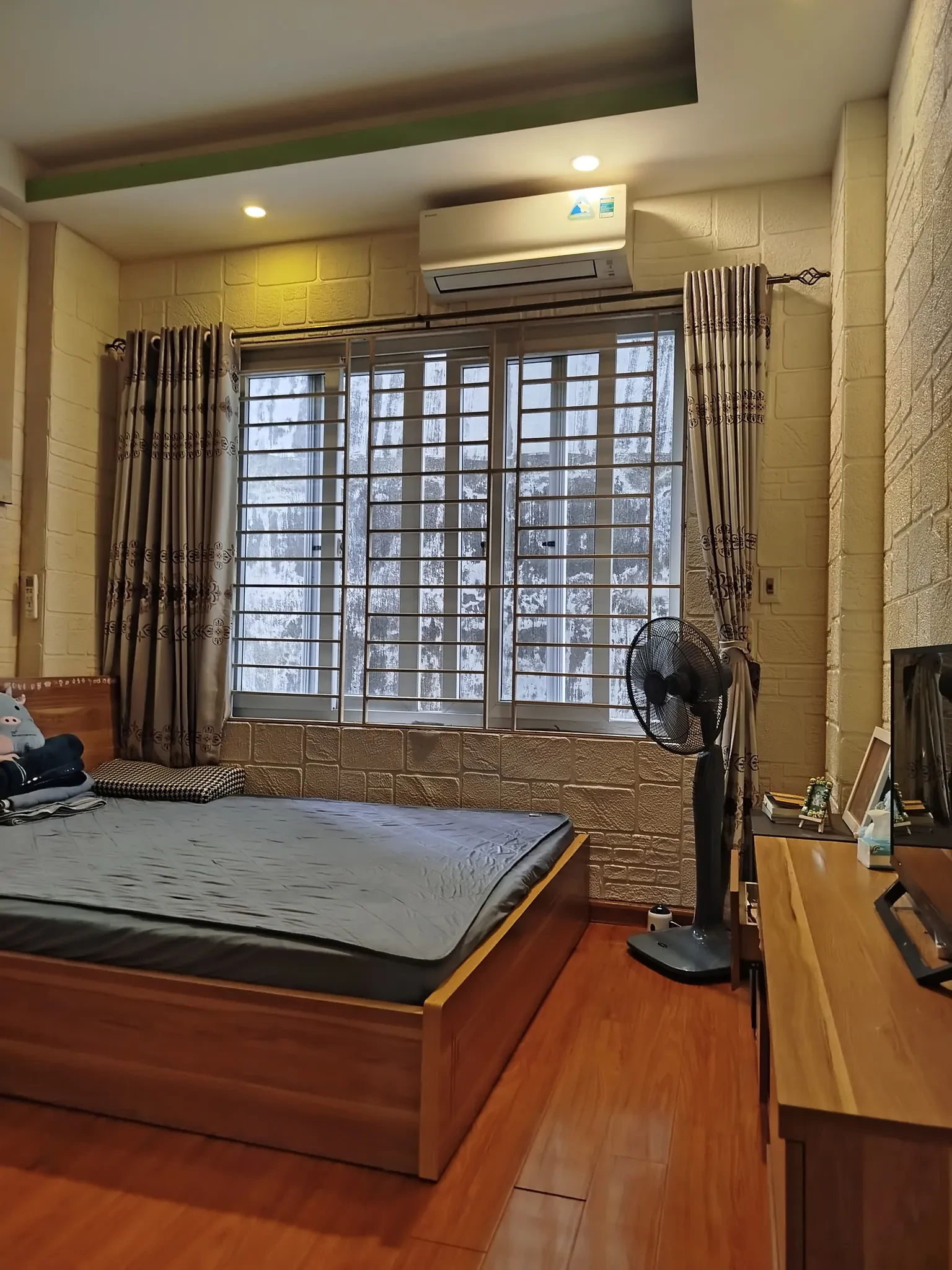 Bán NHà Đường 8/3 38.2m2. 4 tầng. mặt tiền 3.6m.  giá 8.98 tỷ Hai Bà Trưng Hà Nội 4