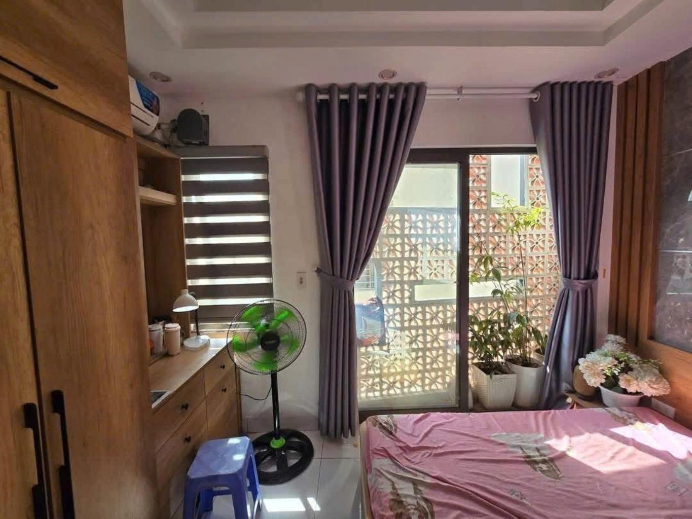 Bán nhà 35m2 quận Bắc Từ Liêm chỉ nhỉnh 6 tỷ, Lô góc, VF3 đỗ cửa, Full nội thất, Nhà đẹp ở ngay 3