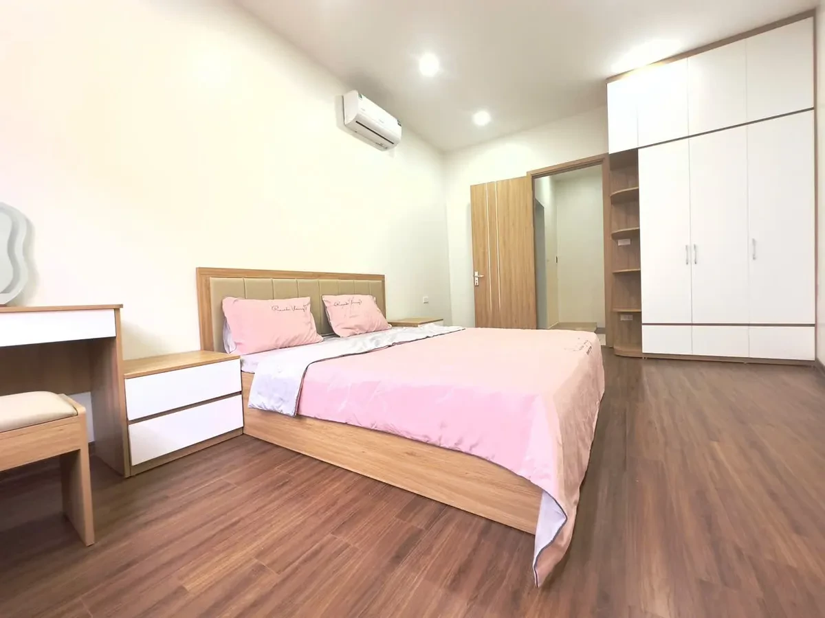 BÁN NHÀ 5 TẦNG TẠI ĐỊNH CÔNG – Ô TÔ GẦN – Ở NGAY – GIÁ NHỈNH 6 TỶ 5