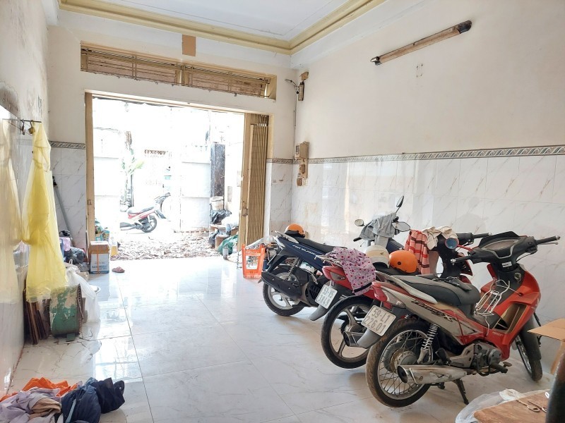 Bán nhà riêng 88m² - Hẻm xe tải 8m Thoại Ngọc Hầu, Q. Tân Phú - 5PN 2