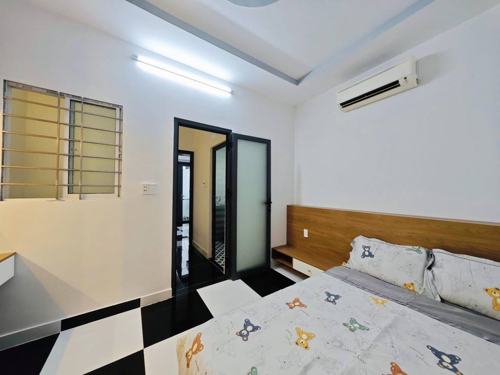 BÁN NHÀ HIẾM NGAY CHỢ HIỆP BÌNH - SỔ VUÔNG VỨC - 60M2 - 65TR/M2