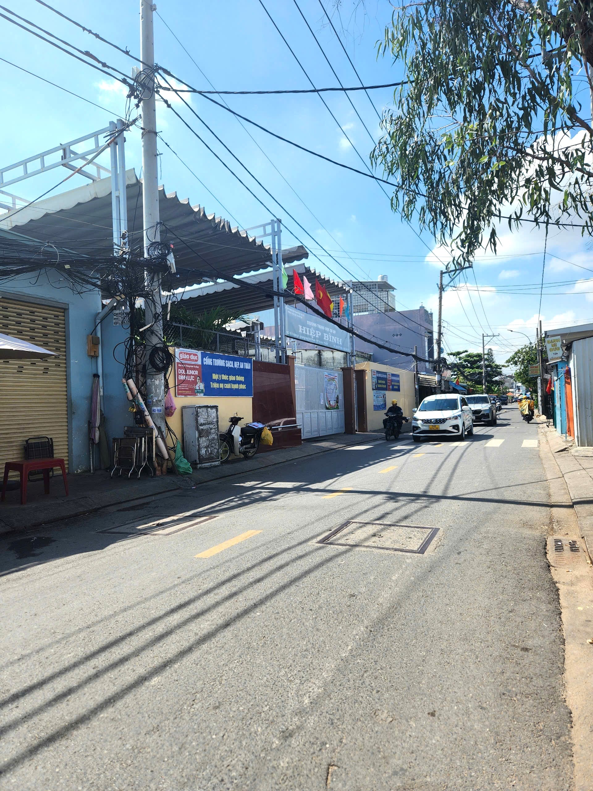 BÁN NHÀ ĐẸP ĐỐI DIỆN VẠN PHÚC - QUỐC LỘ 13 PHƯỜNG HIỆP BÌNH PHƯỚC 45M2 - NHỎ 4 TỶ
