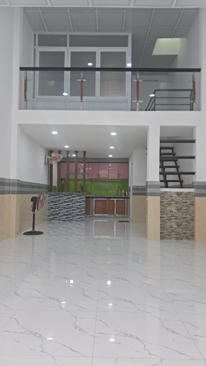 Bán nhà CN 92m2 - Mặt Tiền KD Đường Đoàn Kết, Quận Tân Phú 2