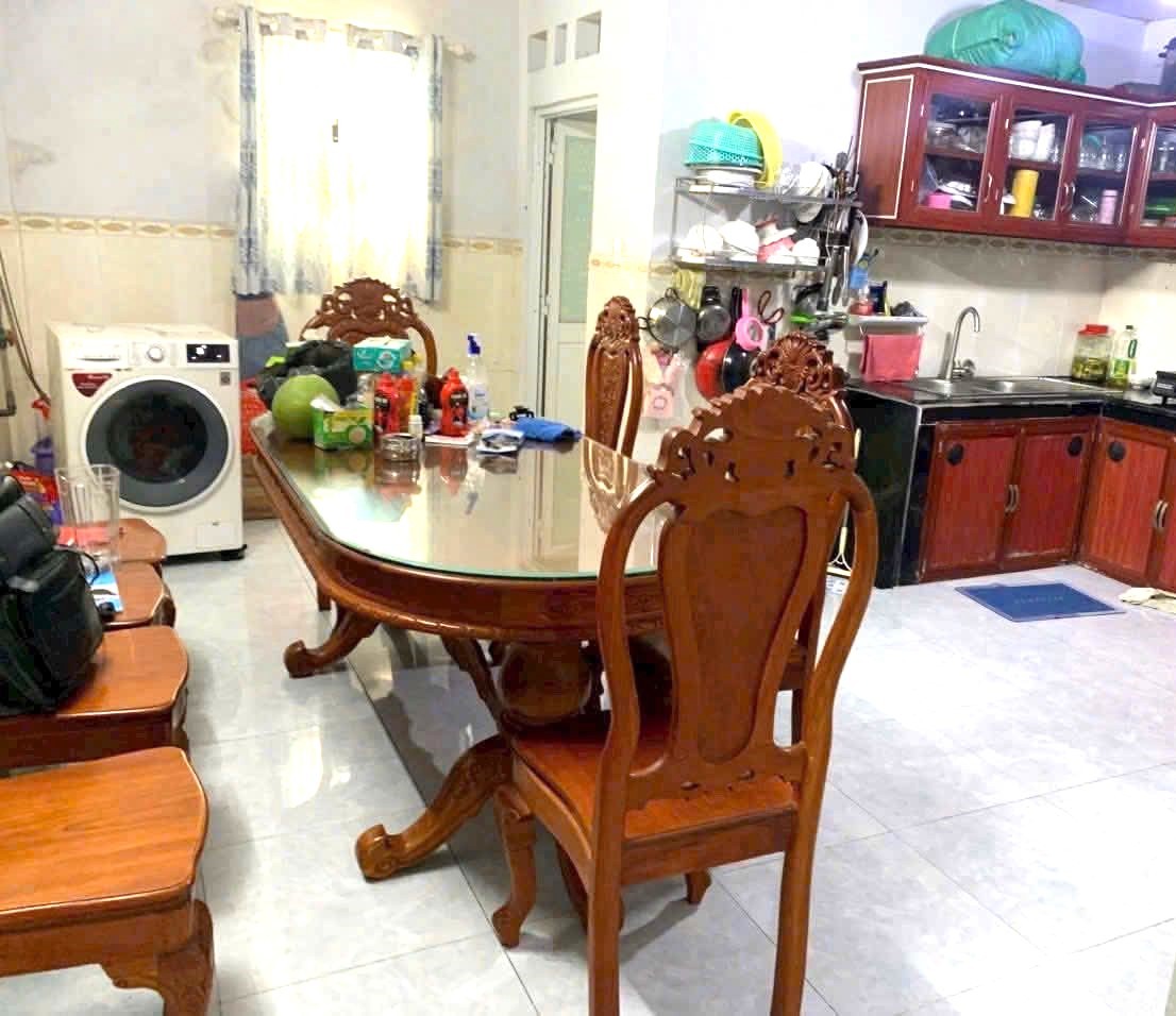 BÁN NHÀ 2 TẦNG 100M2 - QUỐC LỘ 13 - ĐỐI DIỆN ĐẠI HỌC LUẬT HCM - NHỈNH 6 TỶ