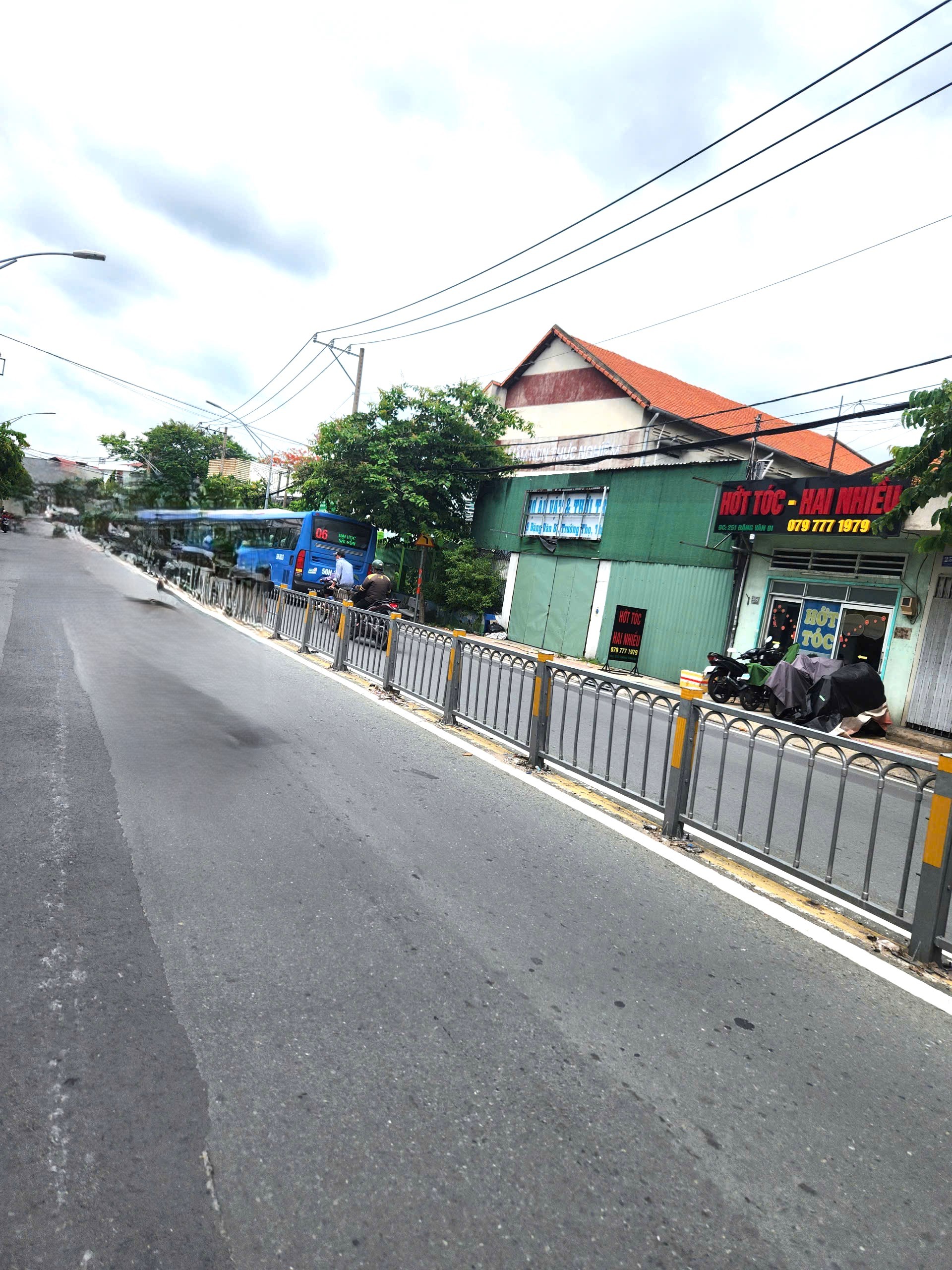 BÁN NHÀ MỚI ĐẸP MẶT TIỀN ĐƯỜNG SỐ - QUỐC LỘ 13 - PHƯỜNG HIỆP BÌNH PHƯỚC - 70M2 NHỈNH 5 TỶ
