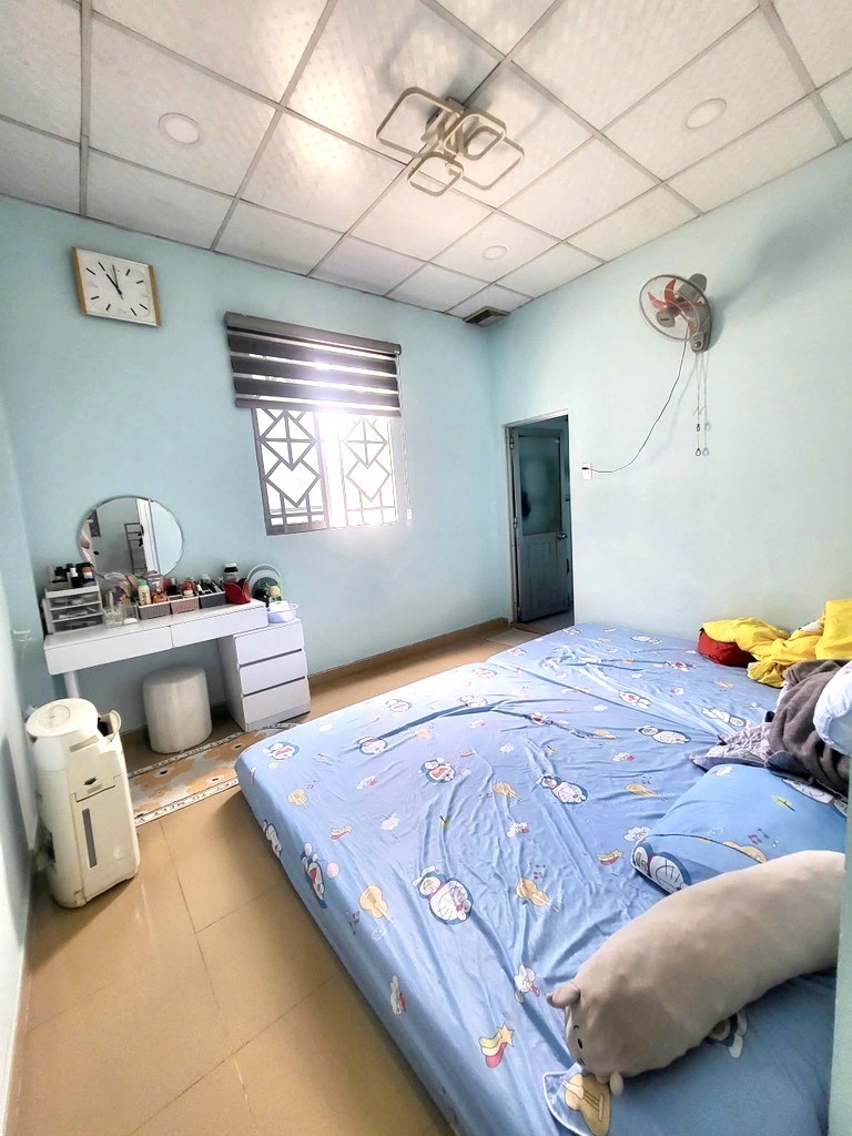 BÁN NHÀ 2 TẦNG MỚI ĐẸP GẦN CHỢ HIỆP BÌNH PHƯỜNG HIỆP BÌNH CHÁNH NGANG 5M2 CHỈ 4 TỶ NHỈNH