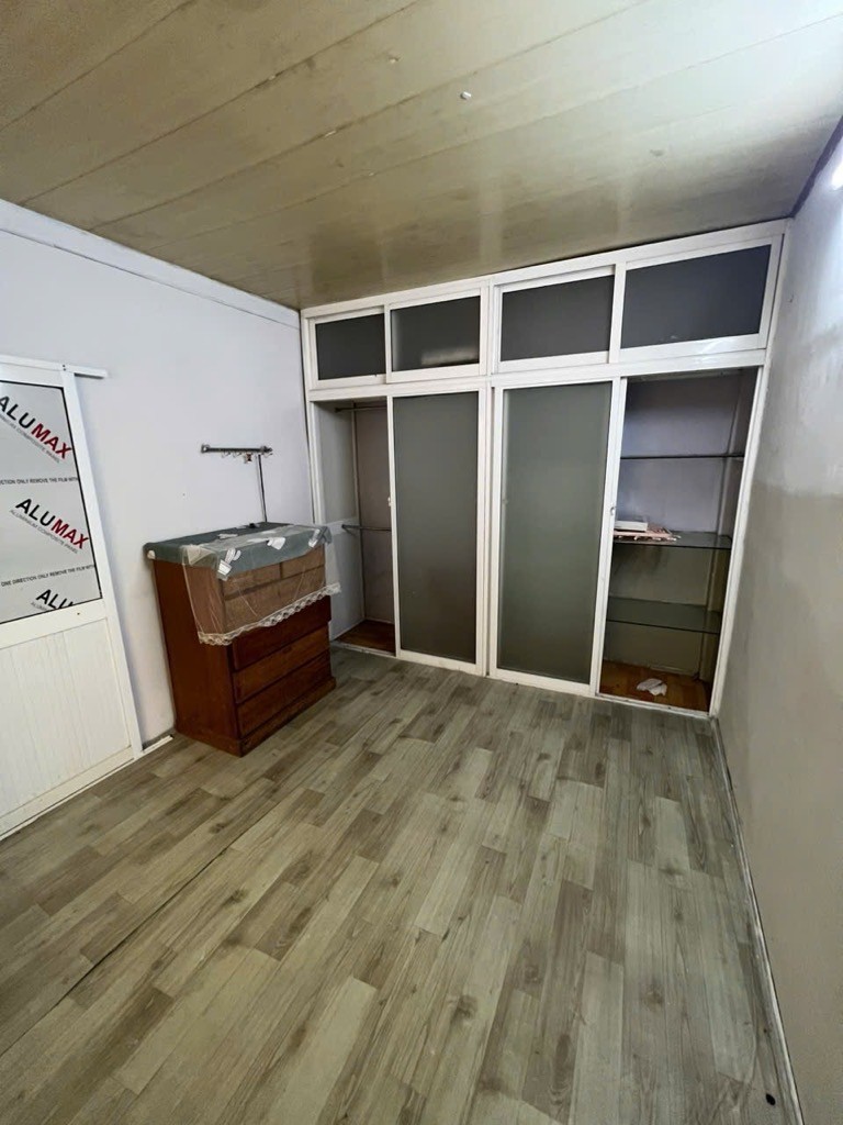25m2 Lê Văn Phan, hẻm thông, 1/ gần mặt tiền, 2ty98 3