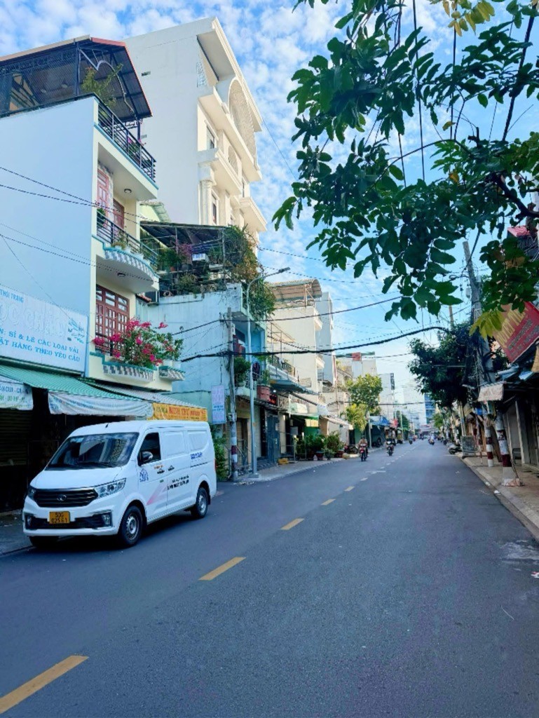 25m2 Lê Văn Phan, hẻm thông, 1/ gần mặt tiền, 2ty98