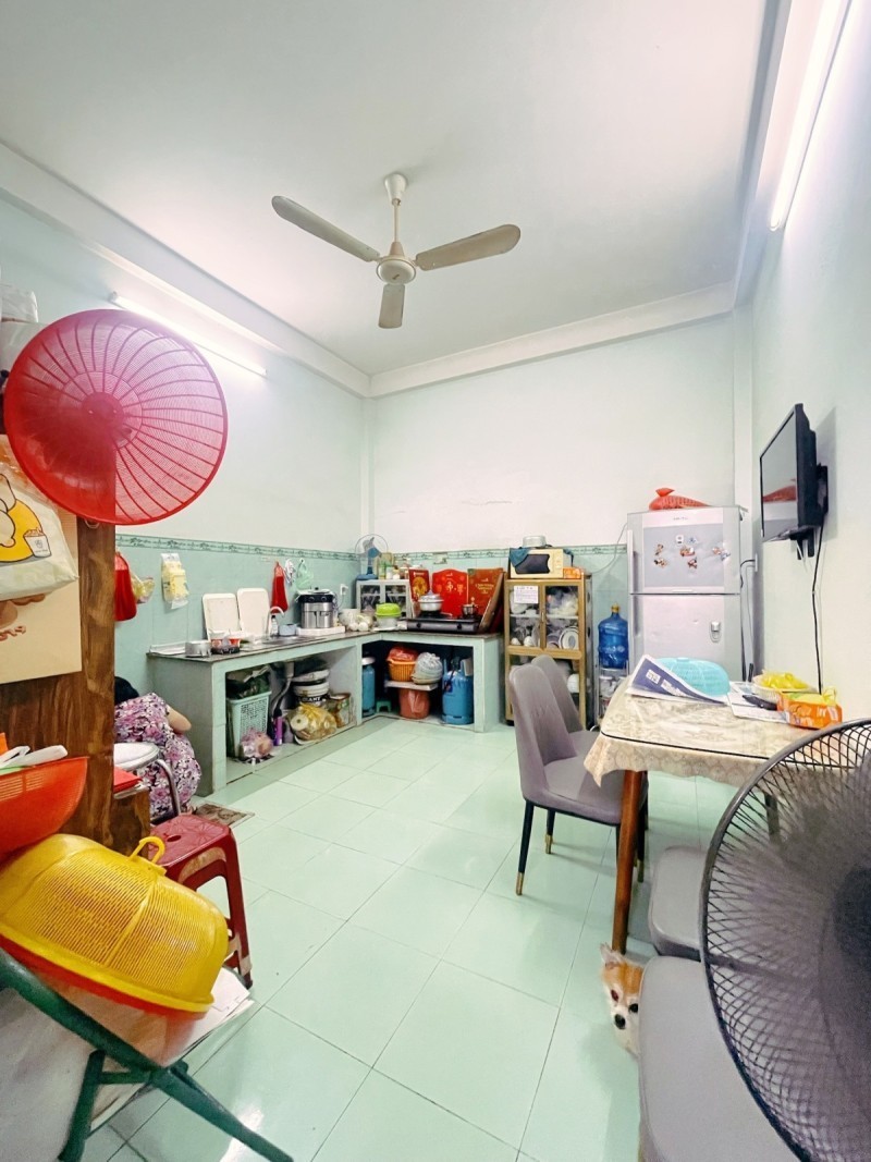 Bán nhà riêng 50m2, Hẻm xe hơi Đường Lý Thánh Tông, Tân Phú 3