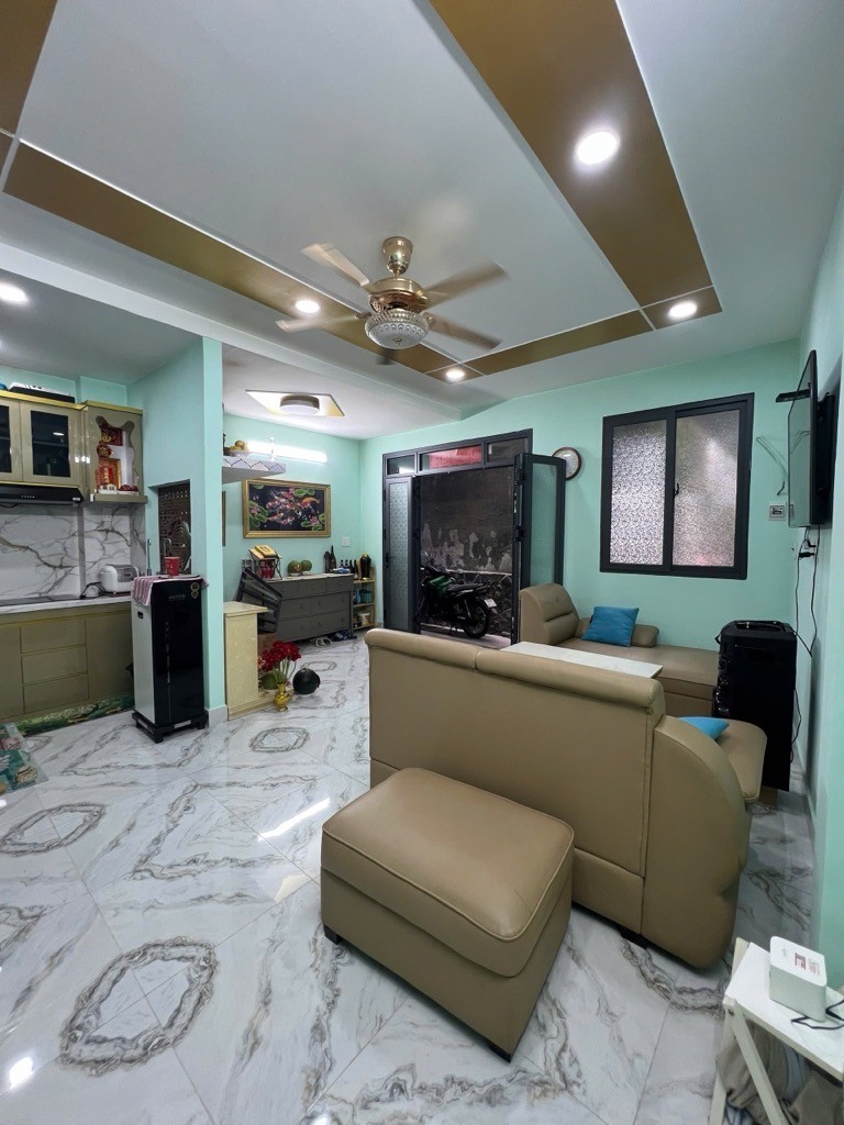 35M2 HẺM THÔNG PHÚ THỌ HOÀ, Ngang 5m nở hậu, 3.69 tỷ 2