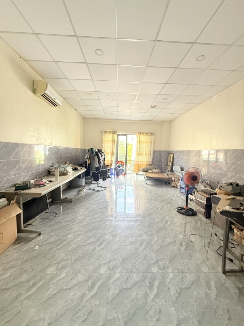 Bán nhà 85m2 - Hẻm xe tải 8m Đường Tân Thắng, Quận Tân Phú 5