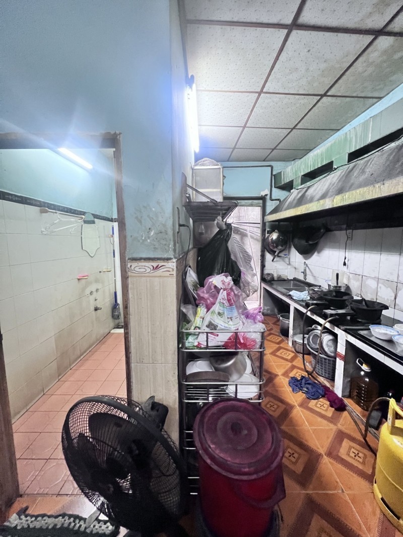 Bán nhà mặt phố 96m² - MTKD Tân Thành, Q. Tân Phú 3