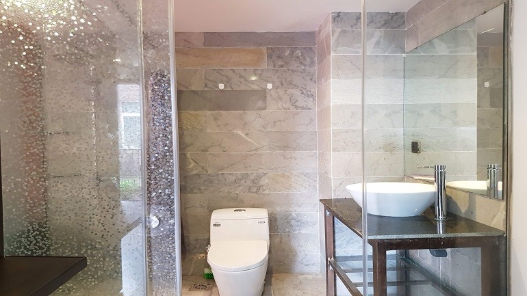 Cho thuê căn hộ giá rẻ tại Đặng Thai Mai, Tây Hồ, 40m2, 1PN, đầy đủ nội thất, sáng thoáng 9