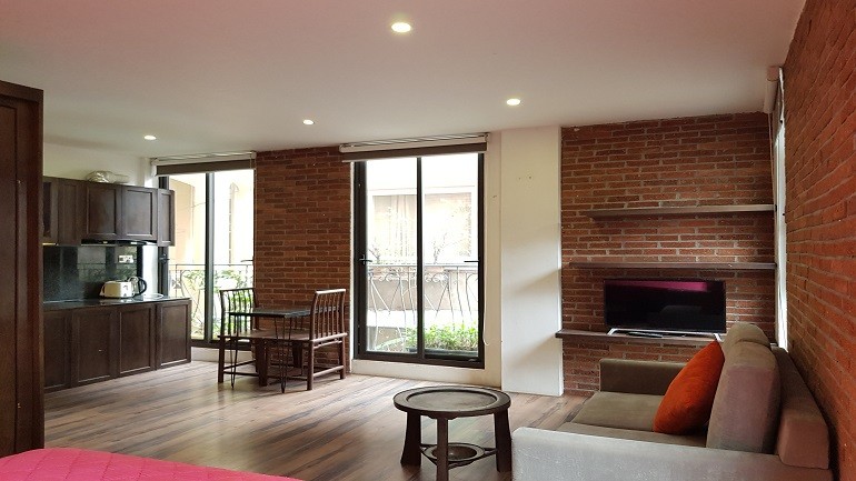Cho thuê căn hộ giá rẻ tại Đặng Thai Mai, Tây Hồ, 40m2, 1PN, đầy đủ nội thất, sáng thoáng 5