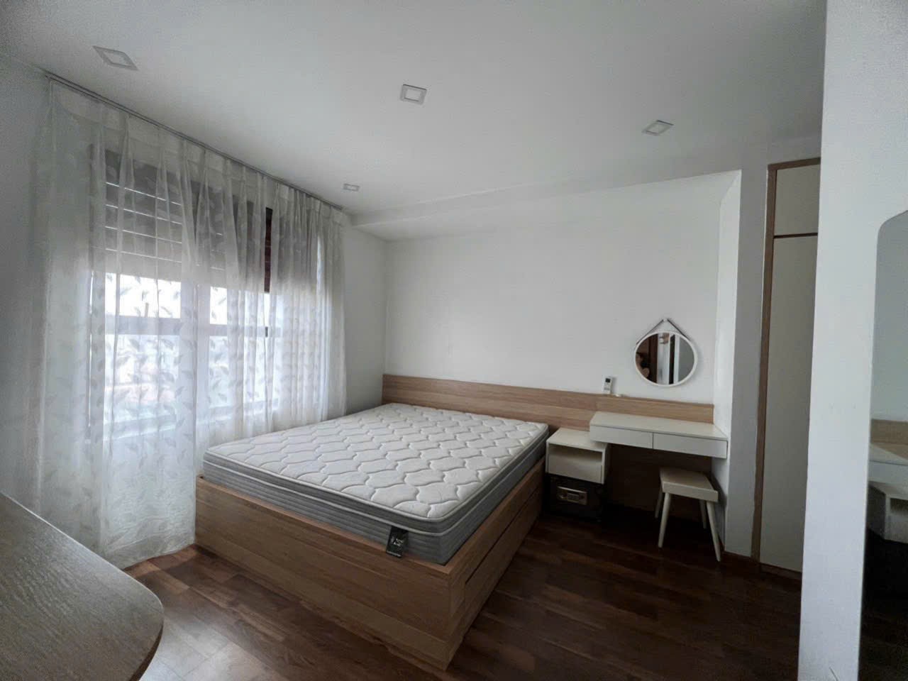 Căn hộ 3 phòng ngủ- Goldmark City, 136 Hồ Tùng Mậu. Tháng 6. 2