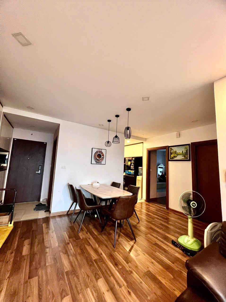 Căn hộ 3 phòng ngủ- Goldmark City, 136 Hồ Tùng Mậu. Tháng 6. 4