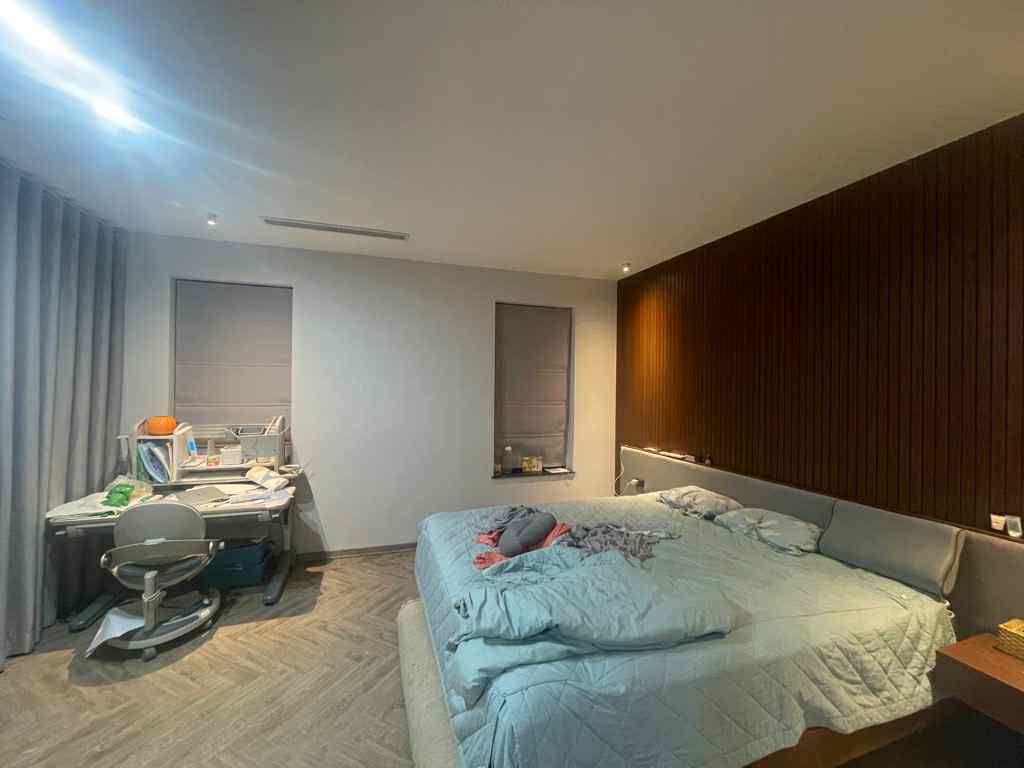biệt thự sân vườn Ngọc Thụy, 190m x 4 tầng, mặt tiền 7.6m, ôtô tránh, nở hậu 5
