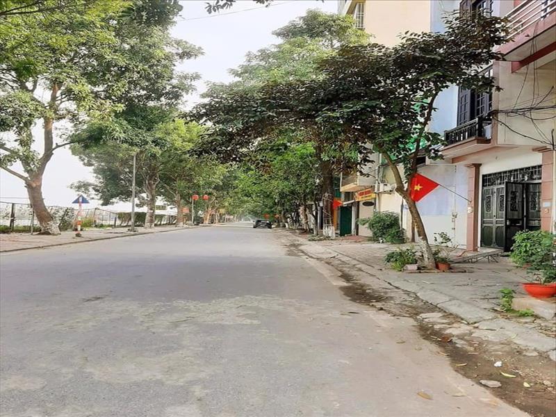 BÁN NHÀ TÂY TRÀ HOÀNG MAI -LÔ GÓC- MT RỘNG-Ô TÔ-NHỈNH 12 TỶ