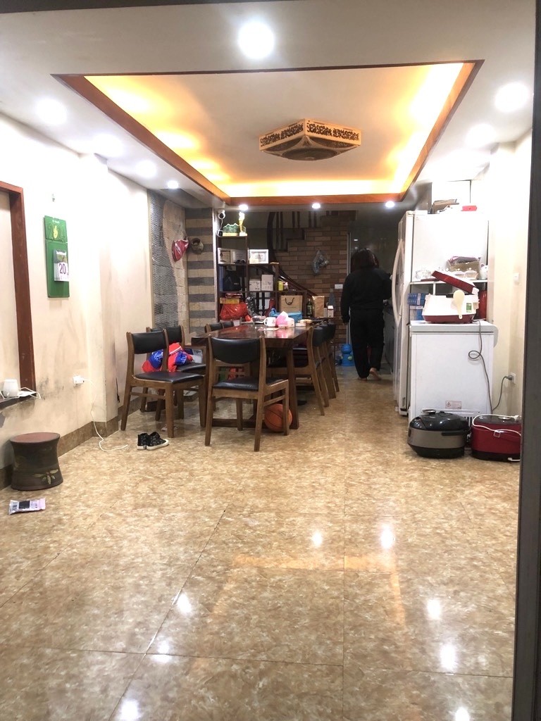 BÁN GẤP NHÀ LĨNH NAM- Ô TÔ - LÔ GÓC -KINH DOANH- NHỈNH 4 TỶ