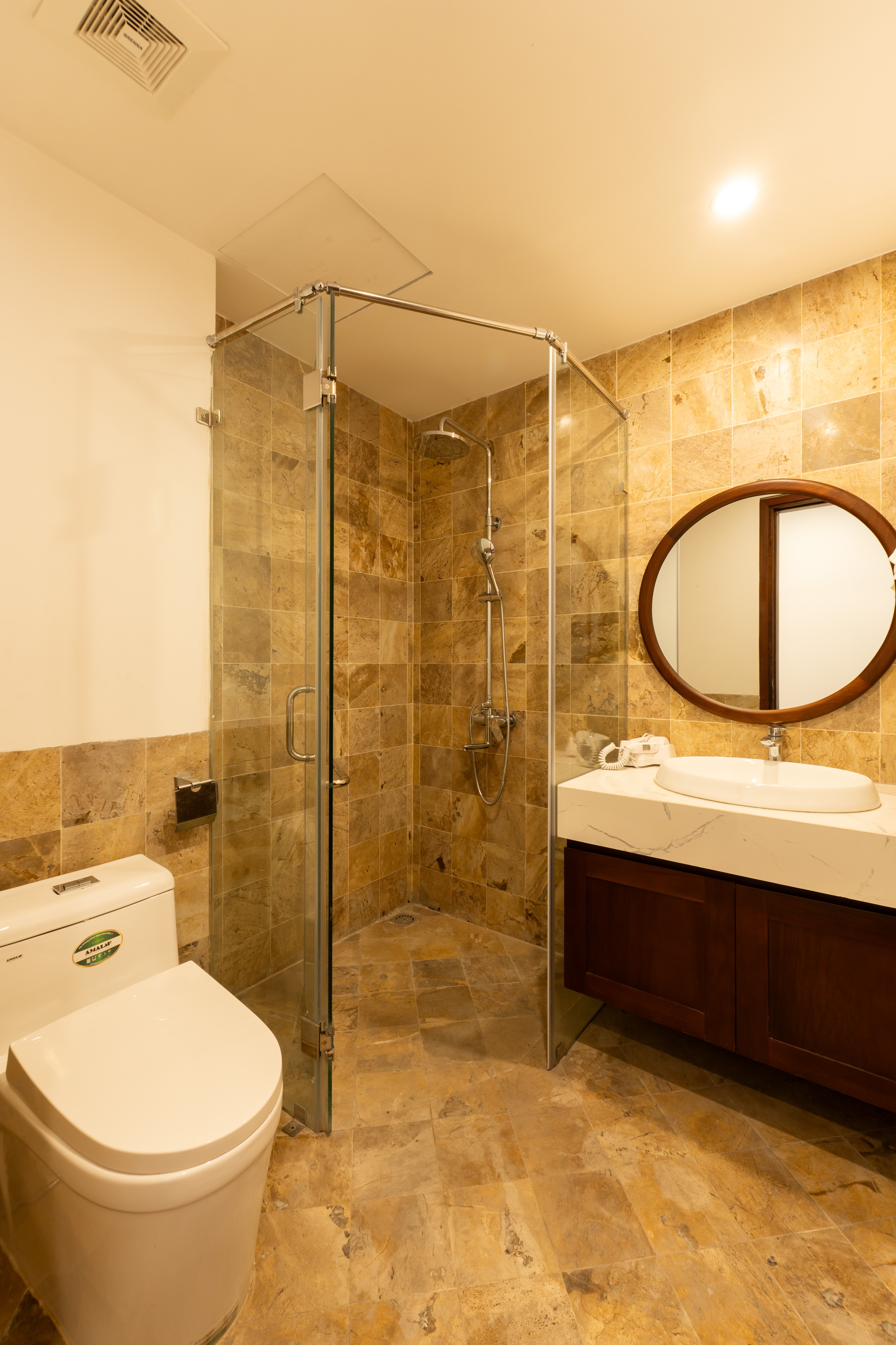 Cho thuê căn hộ 3PN, rộng 120m2 tại Vũ Miên, Tây Hồ, đầy đủ nội thất mới đẹp, hiện đại, cao cấp 7