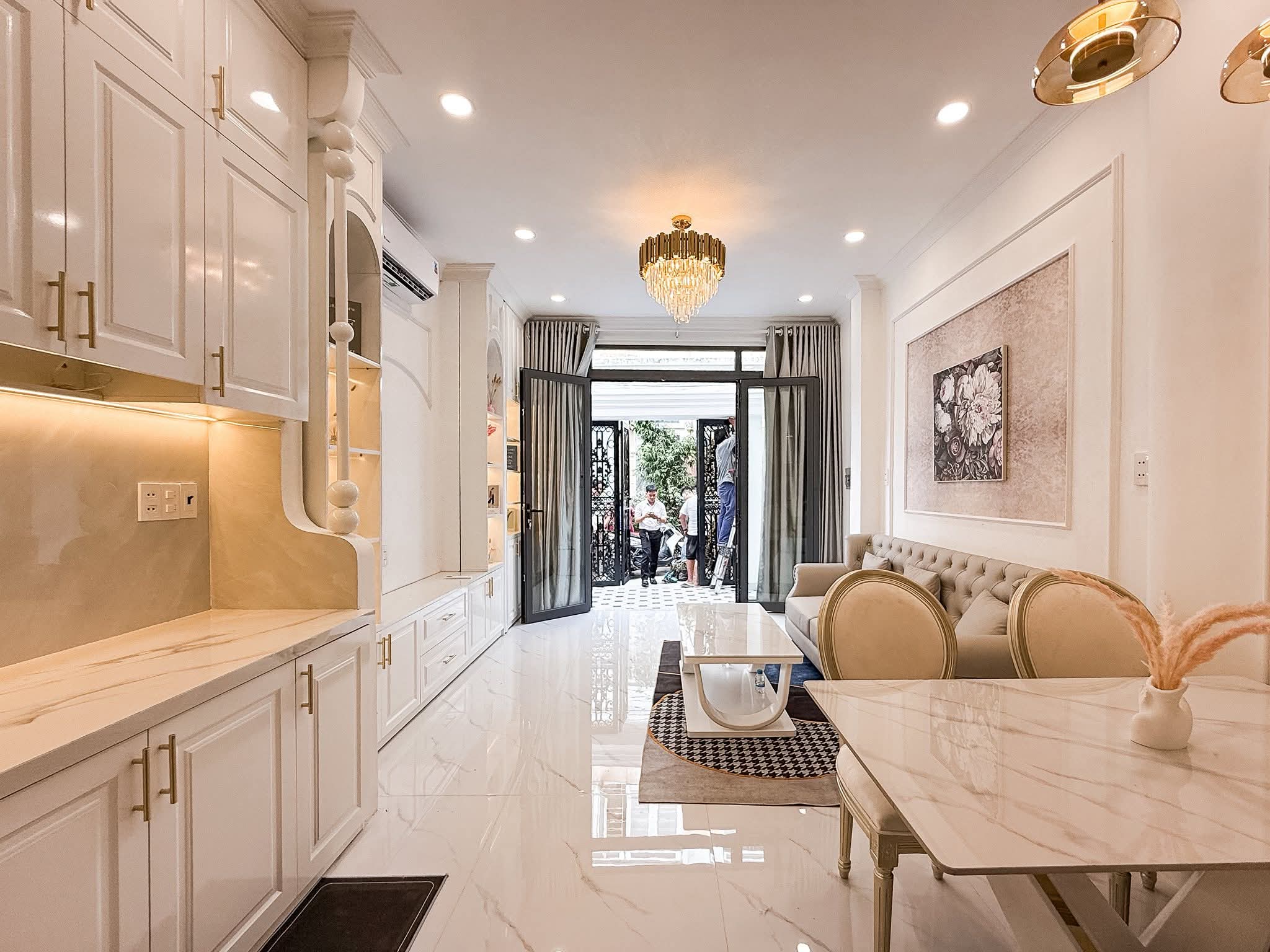 NHÀ ĐẸP VŨ TÙNG 52m2 (3.7×14) FULL NỘI THẤT - 2 TẦNG - 3PN 4WC - SỔ VUÔNG A4 12