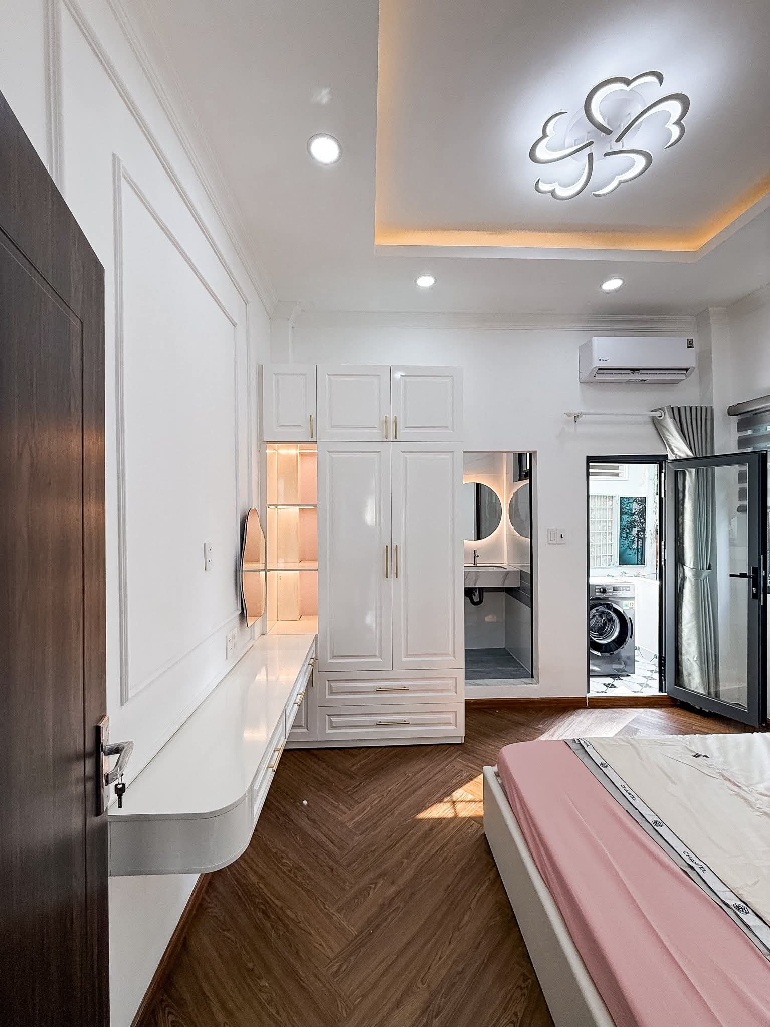 NHÀ ĐẸP VŨ TÙNG 52m2 (3.7×14) FULL NỘI THẤT - 2 TẦNG - 3PN 4WC - SỔ VUÔNG A4 7