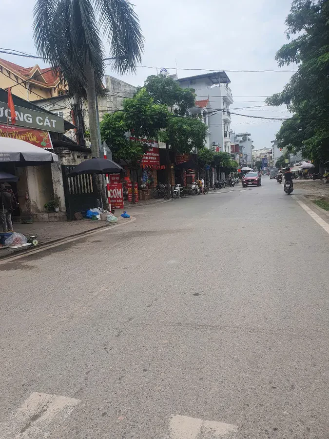 BÁN NHÀ MỚI Thượng Thanh-Long Biên Ô TÔ ĐỖ CỬA  34M2,X 6 tầng, mặt tiền  3.5m, 8.2 tỷ. 5