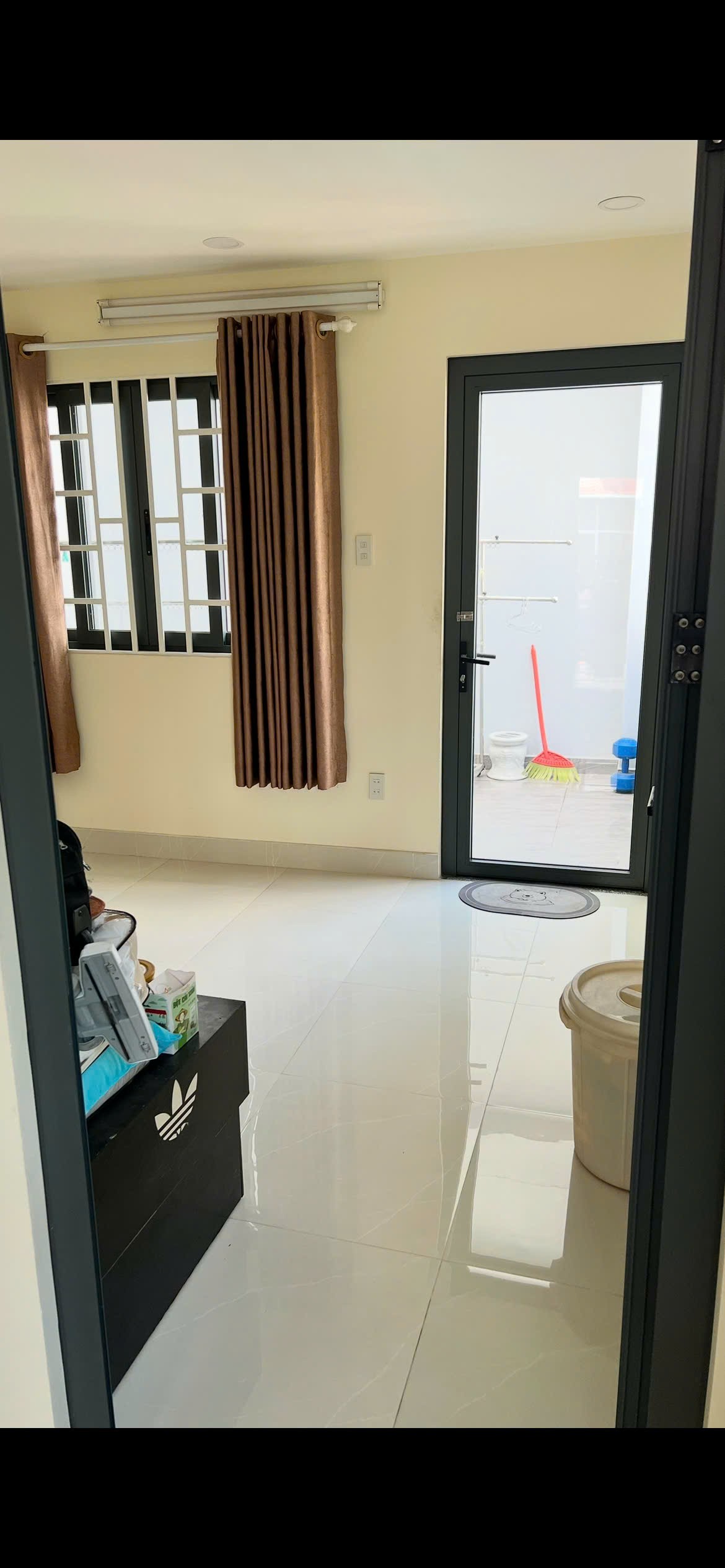 Bán gấp nhà 2 mặt tiền hẻm Hòa Hảo quận 10, DTCN ~100m2 - giá chỉ hơn 15 tỷ 2
