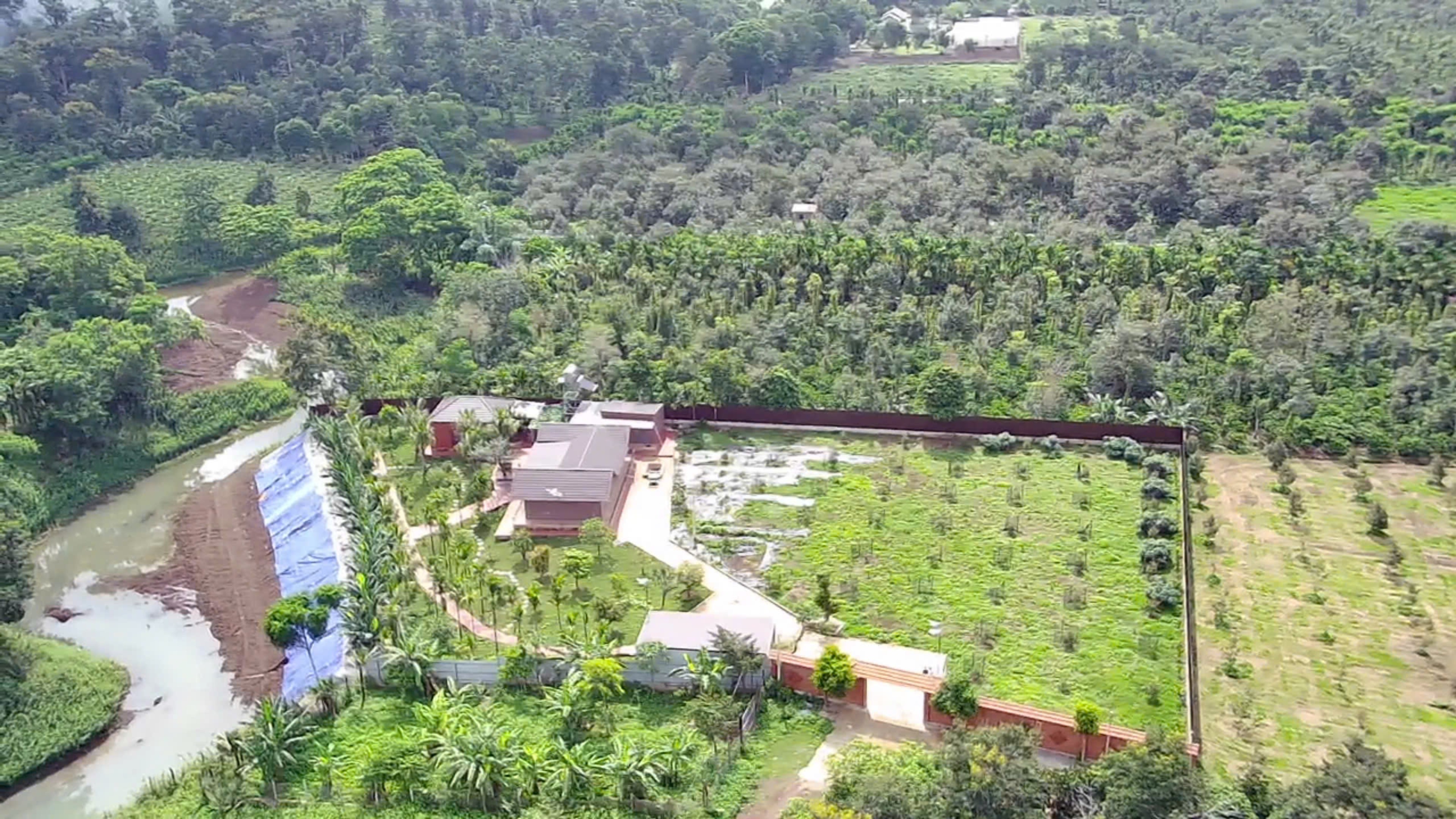 NHÀ VƯỜN VIEW HỒ – FULL THỔ CƯ 4000m² – KM12 HOÀ ĐÔNG, KRÔNG PĂK Diện tích: 4000m²