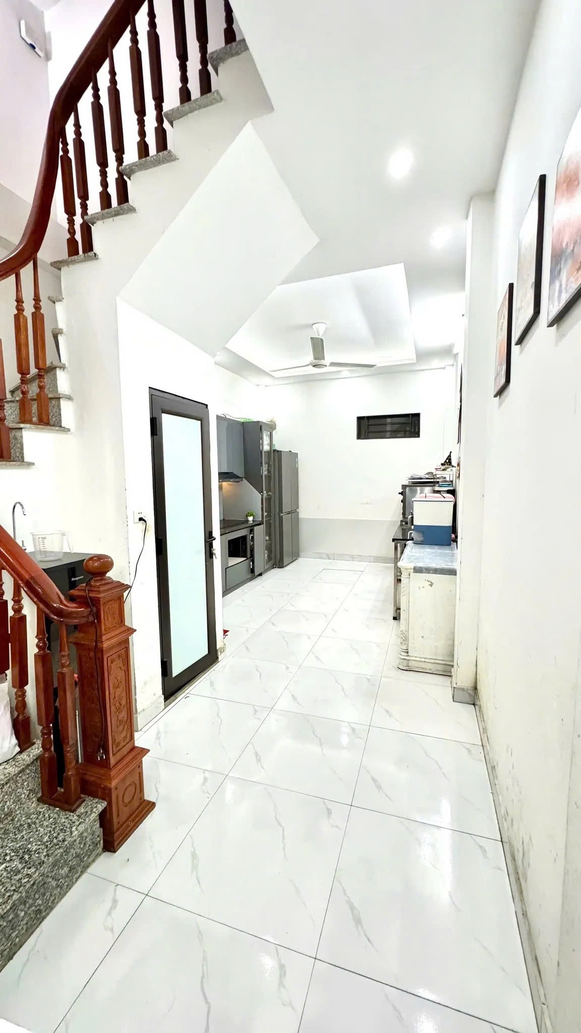 bánn nhà  Khuyến Lương 40m2. 5 tầng. mặt tiền3.5m giá dẹp  7.3 tỷ Hoàng Mai Hà Nội