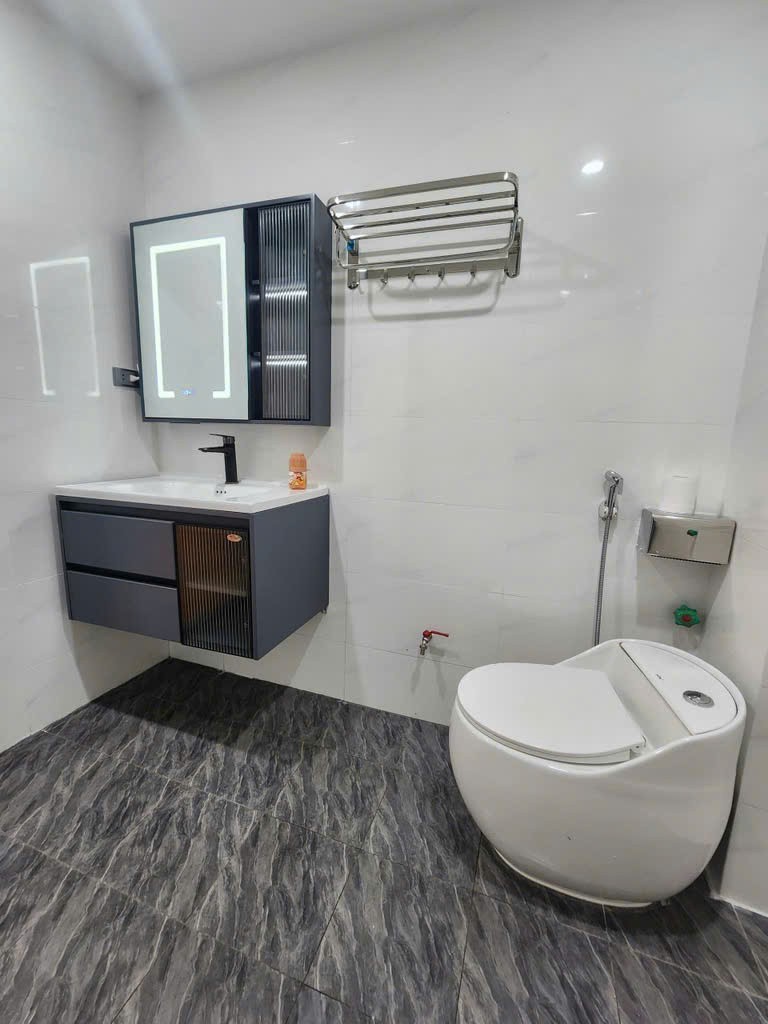 Cần bán Nhà mặt tiền đường Minh Khai, Phường Minh Khai, Diện tích 56m², Giá 9.85 Tỷ 3