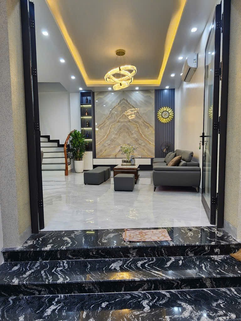 Cần bán Nhà mặt tiền đường Minh Khai, Phường Minh Khai, Diện tích 56m², Giá 9.85 Tỷ 4