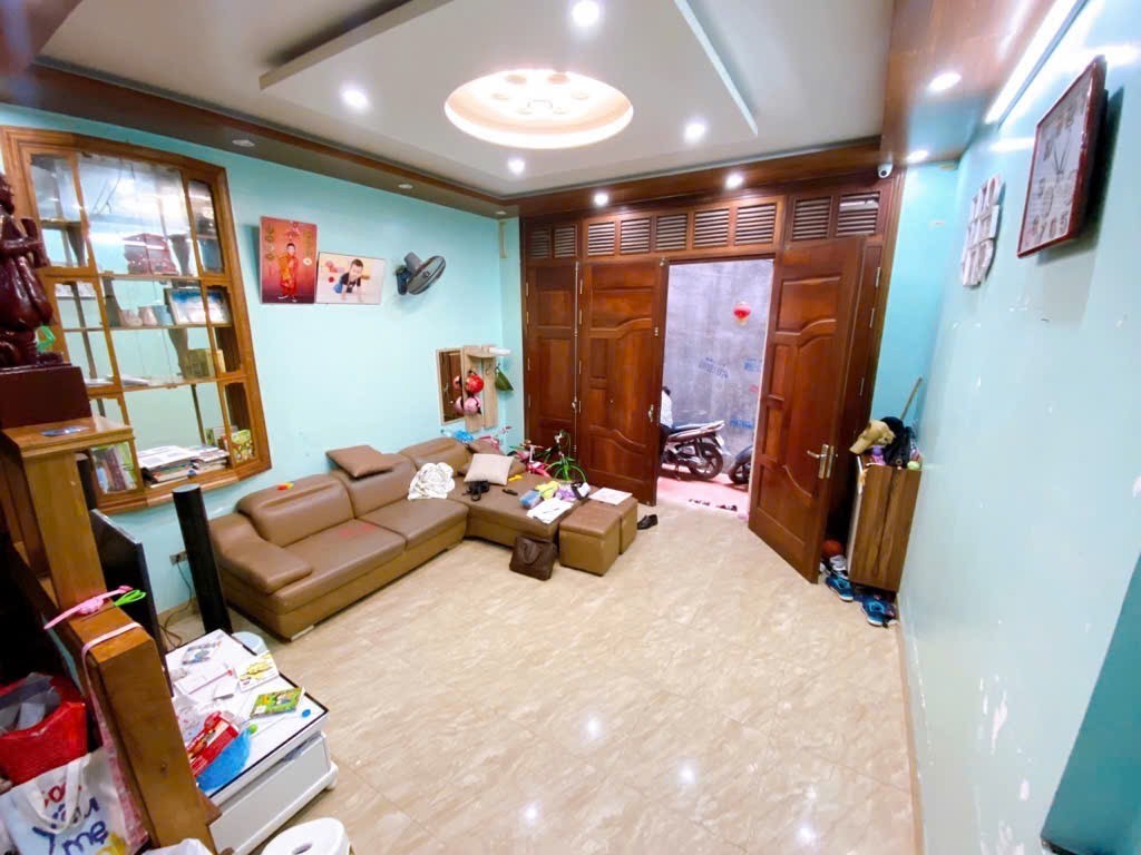 Cần bán Nhà mặt tiền đường Minh Khai, Phường Minh Khai, Diện tích 51m², Giá 11 Tỷ 4