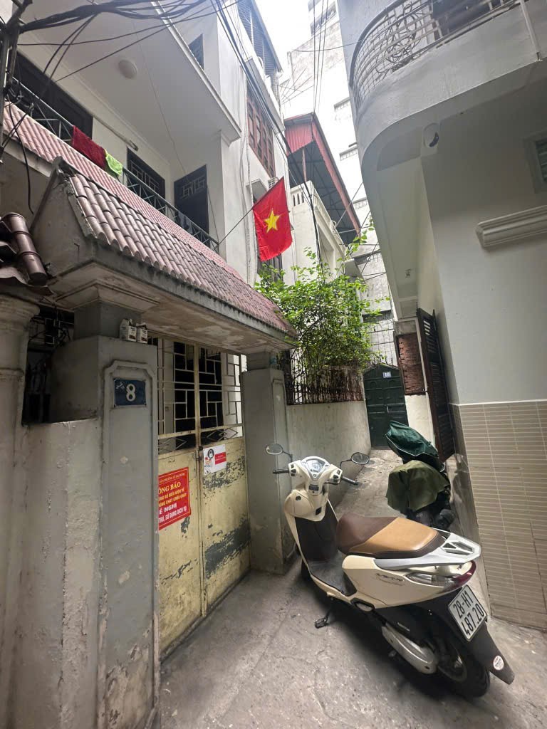 Cần bán Nhà mặt tiền đường Vân Hồ III, Phường Lê Đại Hành, Diện tích 73m², Giá 15.8 Tỷ