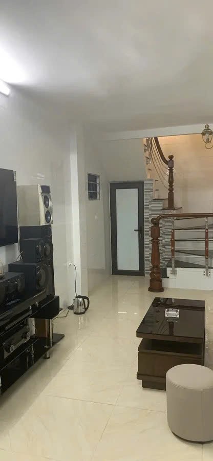 Bán Nhà Tây Sơn 25m2.  4 tầng. măt tiền 3.4m. giá  7.4 tỷ Đống Đa Hà Nội 3