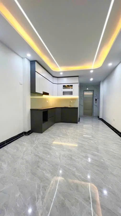 Bán Nhà Trần Khát Chân 41m2. 6 tầng, mặt tiền3.5m giá 8.9 tỷ Hai Bà Trưng Hà 4