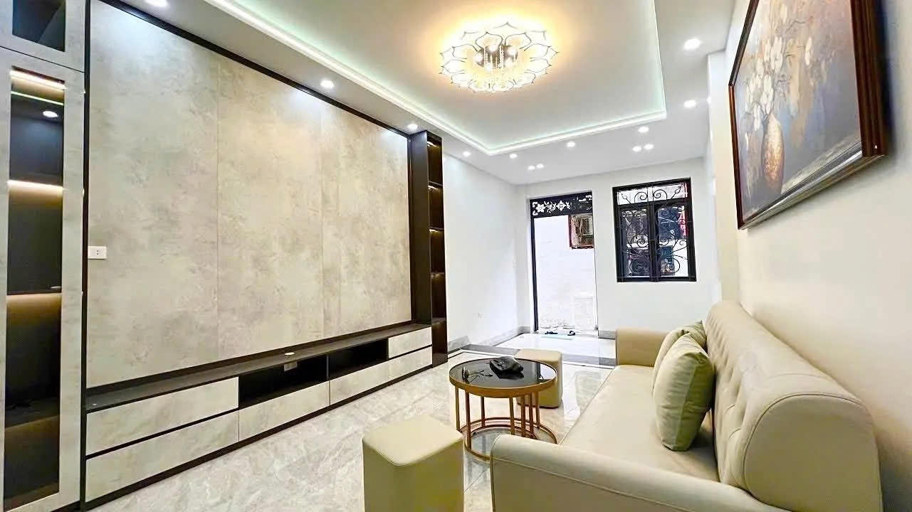 Bán Nhà Trần Khát Chân 41m2. 6 tầng, mặt tiền3.5m giá 8.9 tỷ Hai Bà Trưng Hà 3