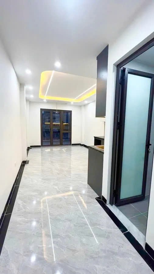 Bán Nhà Trần Khát Chân 41m2. 6 tầng, mặt tiền3.5m giá 8.9 tỷ Hai Bà Trưng Hà 2