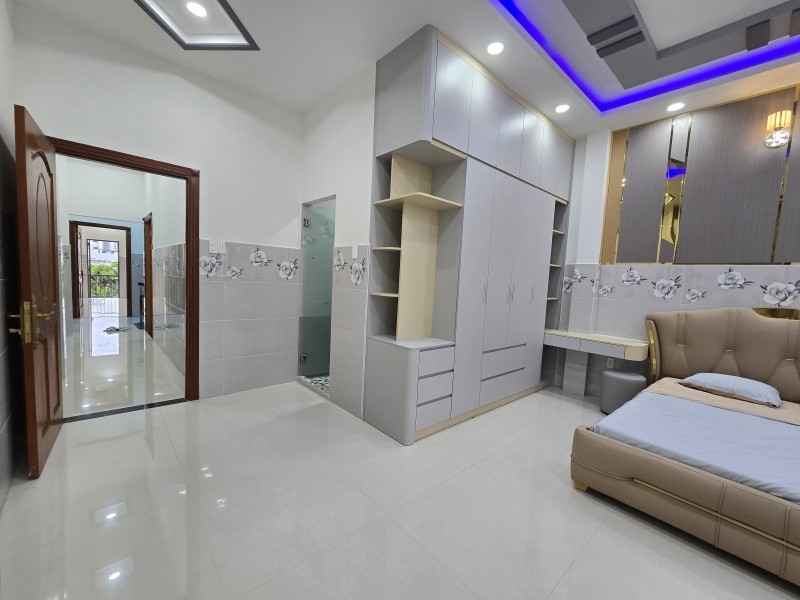 Bán nhà Mặt tiền ngay Lâm Văn Bền, Bình Thuận, Quận 7, 113m2 (5.1x22) 4 tầng, 16.5 tỷ 4